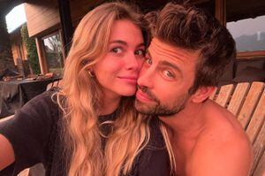 Así dejó la inteligencia artificial a Gerard Piqué y Clara Chía Martí como Ken y Barbie si fueran muñecos