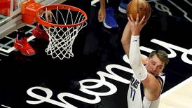 Playoffs NBA: Luka Doncic volvió a hundir a Clippers y Dallas ya lidera 2-0