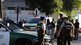 Homicidio en Cerro Navia: Hombre murió tras recibir disparo desde un auto en movimiento