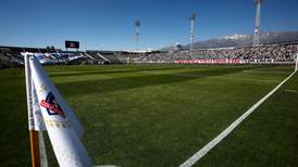 Complejo escenario: solo tres estadios en Chile podrán recibir competencias internacionales en 2023