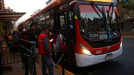 Súper Lunes 2023: ¿Qué medidas tomará el Metro de Santiago y los buses Red para el congestionado día?