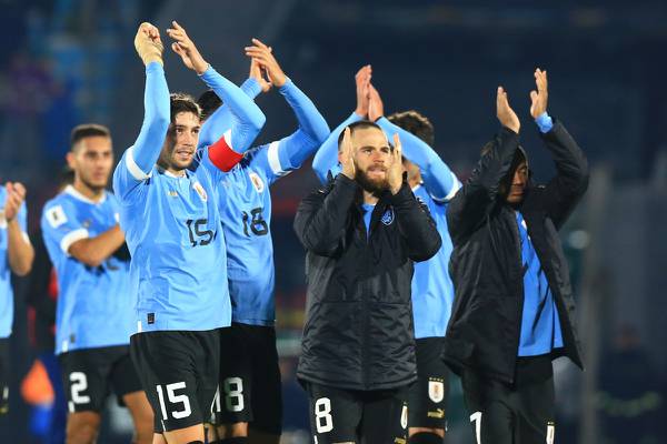 Ex DT de la UC se ilusiona con dirigir a la Selección Uruguaya y llegar a un Mundial: “Sería doble la alegría” 