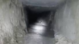 Descubren túnel que iba directo a un banco en pleno centro de San Antonio