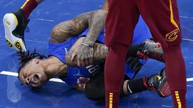 [VIDEO] La escalofriante lesión de Markelle Fultz que lo sacó de la temporada de la NBA