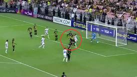 VIDEO | ¿Se quiere ir? Karim Benzema marcó insólito autogol en la Champions League Asiática