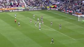 VIDEO | El golazo del Newcastle para remontar el partido en la Premier League