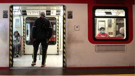 VIDEO | Corte de luz en Línea 2 del Metro: Usuarios denunciaron tardanza en evacuación de los carros