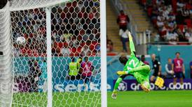 VIDEO | Zapatazo de Rashford: así fue el primer gol de tiro libre en el Mundial Qatar 2022
