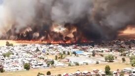 VIDEO | Enorme incendio forestal en Vilcún consume 9 viviendas