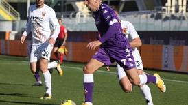 Fiorentina cayó ante el Benevento con Erick Pulgar en el campo
