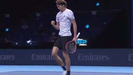 [VIDEO] ¡Fantástico! El maratónico punto que protagonizaron Djokovic y Zverev en el ATP Finals