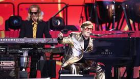Elton John y su último concierto en el Reino Unido, así se despidió en Glastonbury