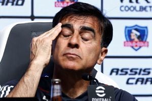 Guarello se cansó de Gustavo Quinteros y lo quiere lejos de Colo Colo: “De 10 jugadores que trajiste, 11 te salieron mal”