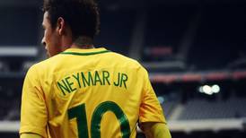 Zico: "Neymar tiene que ser más profesional como Ronaldo o Messi"