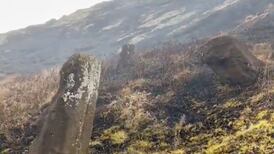 VIDEO | Nuevo incendio forestal afectó a la Isla de Rapa Nui este sábado