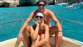 "Mi persona favorita": María Alberó e Iván Zamorano disfrutaron de especial momento de relajo en playa de Miami
