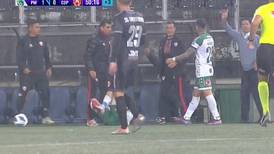 VIDEO | Ayudante técnico de Deportes Copiapó intentó agredir con un puñetazo a jugador de Deportes Puerto Montt en final de liguilla