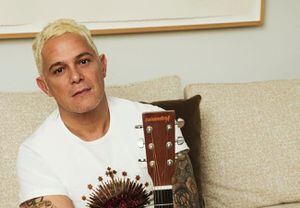 Alejandro Sanz debe hacer un pago millonario por deuda en Estados Unidos