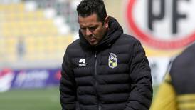 Por razones familiares: Héctor Tapia dejó de ser el director técnico de Coquimbo Unido
