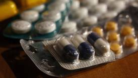 Fonasa: Revisa el listado de 100 medicamentos que puedes comprar con descuento