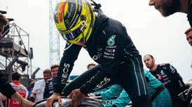 VIDEO | "Cómo me cag...": La rabia de Lewis Hamilton con Mercedes en el Gran Premio de Países Bajos