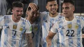 Argentina podría hacer historia: ¿Cuáles son las selecciones con los invictos más largos del fútbol?
