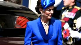 El especial homenaje de Kate Middleton a la reina Isabel en coronación escocesa del rey Carlos