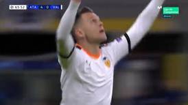 Chéryshev anota un golazo para el descuento del Valencia en la Champions