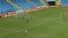VIDEO | Rememoró el Superclásico del 2012: el espectacular hat-trick de Junior Fernandes en Turquía