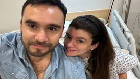 “Ya me tienes en tus manos“: Periodista Daniel Silva presentó a su segunda hija, Maite, con emotivas postales
