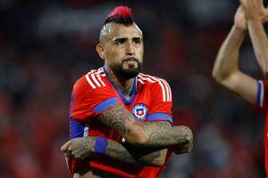 Guarello y la falta de jugadores que apuren a la Generación Dorada: “Arturo Vidal va a seguir jugando en silla de ruedas”