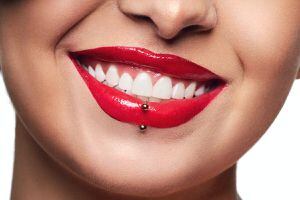 Quita lo amarillo de tus dientes con esta hierba medicinal