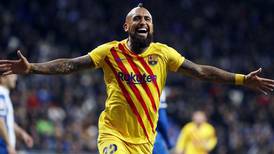 Relator español enloqueció con gol de Vidal: "Apareció la crestita, el chilenito"