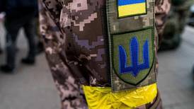 Chileno se suma a la defensa ucraniana para apoyar al país invadido: "Acá los rusos cuando toman una ciudad disparan a matar y no les importa quién sea"