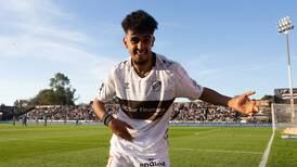 Ronaldo Iván Martínez, el paraguayo que debe su nombre al “Fenómeno” y a “Bam Bam”: “Me gustaría llegar al fútbol chileno”