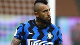 Felicevich maneja dos ofertas concretas para que Arturo Vidal deje el Inter de Milán