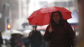 Anuncian la lluvia más potente de primavera para Santiago esta semana