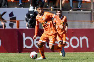 VIDEO | Así fue el grosero error de Fernando De Paul que terminó en gol de David Escalante para Cobreloa