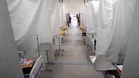 Posta Central aumenta capacidad y es el hospital con más camas críticas en el país