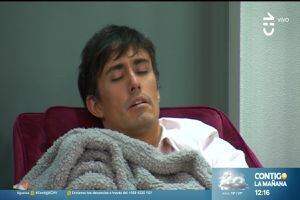 “Me pillaron”: Roberto Cox se quedó dormido en “Contigo en la mañana”