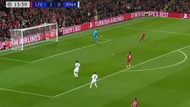 VIDEO | El increíble error de Courtois que le regaló el gol a Salah en Champions League