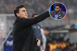 Johnny Herrera le envió un consejo a Gustavo Quinteros : “A nivel internacional Colo Colo está muy lejos”