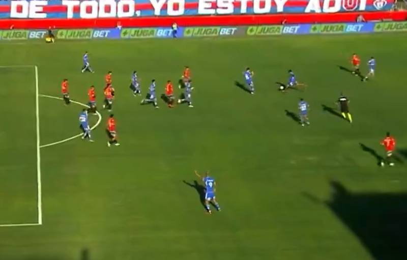 Gol de Enzo Fernández para Universidad de Chile.