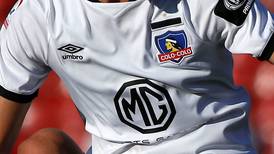 Nueva camiseta: Hoy se conocerá la marca que vestirá a Colo Colo