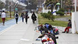 Denuncian al Gobierno por incumplir fallo de la Corte Suprema para dar "trato humanitario" a migrantes en Iquique