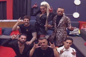 “La Casa de los Famosos”: Integrantes del Team Infierno se avientan desnudos a la alberca