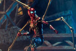 Fotógrafo chileno retrata la fuerza de los héroes de Marvel con esta sesión