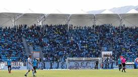 Iquique superó a Santiago Wanderers en la cima: así quedó la tabla de los equipos que más público llevan en Primera B