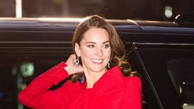 Kate Middleton hace “llamadas nocturnas” al príncipe Harry para consolarlo
