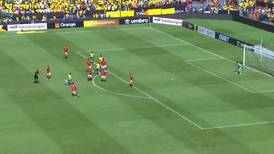 VIDEO | Se atrevió desde fuera del área: el golazo de Marcelo Allende en la Champions League africana